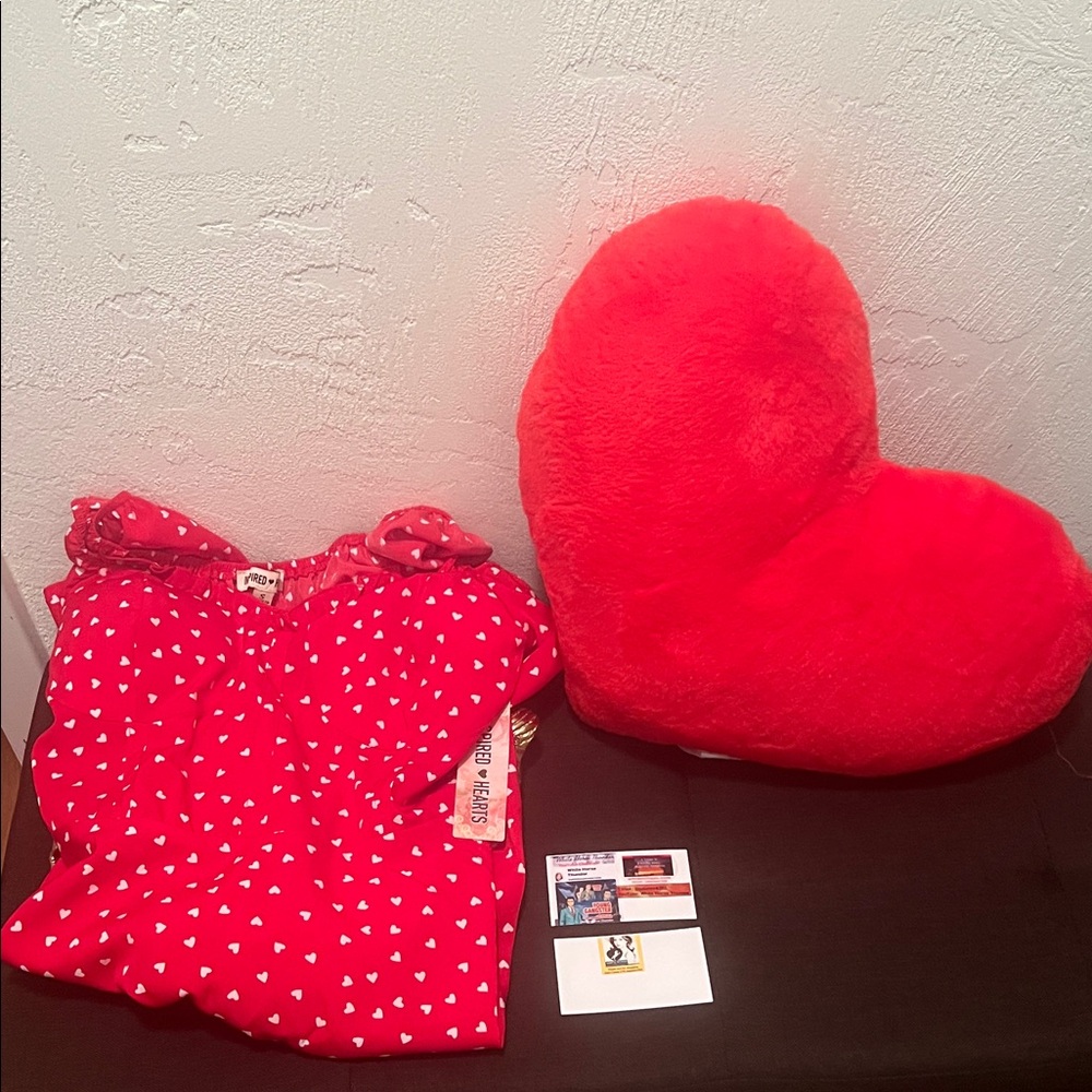 #1646** Red Heart White Print Puff-Sleeve Dress - Inspired Hearts - Picture 9 of 15